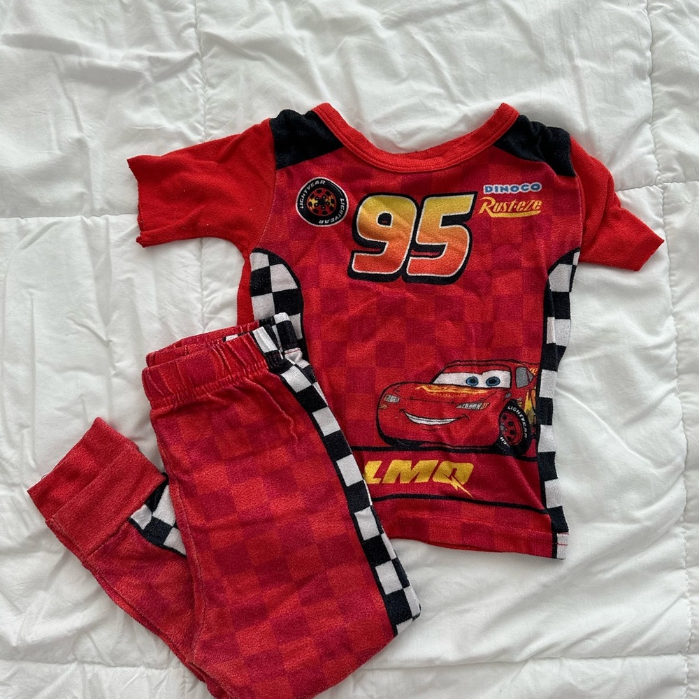 Disney Red and Black Lightning McQueen Pajama Set